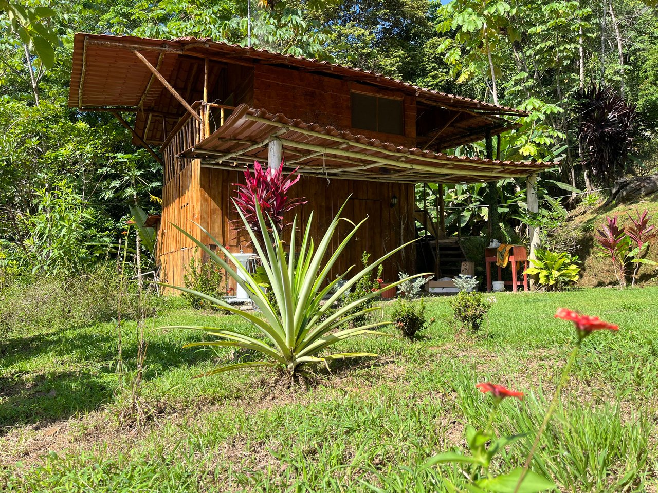 Costa Azul 120-degree Mountain View House With Costarican Wooden House as Lagniappe.