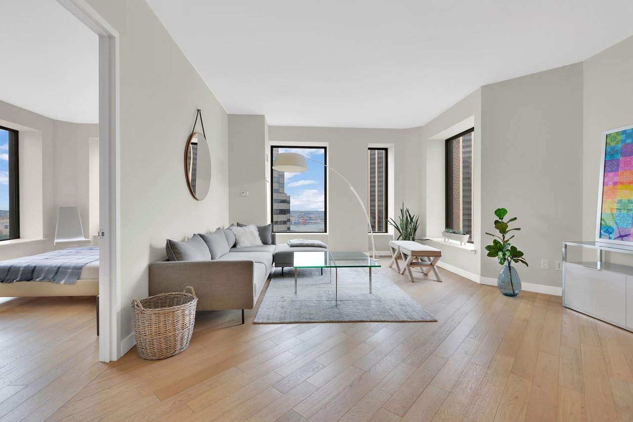 75 Wall Street, Apt 36-C