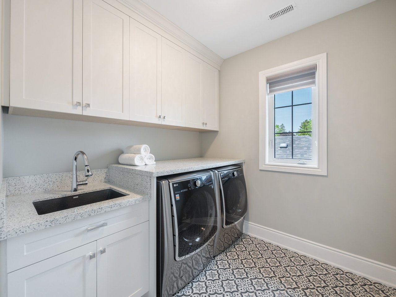 32 Ilfracombe Cres