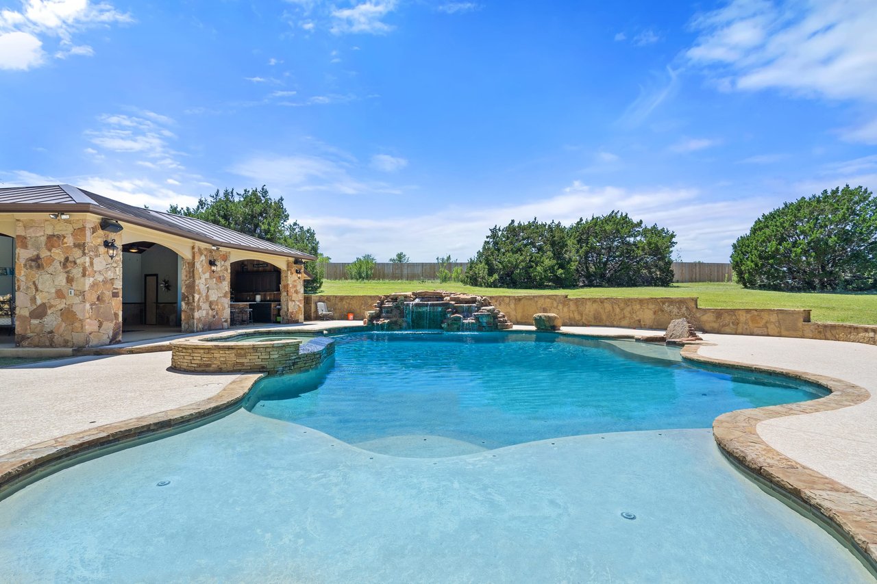 16715 Destiny Cove