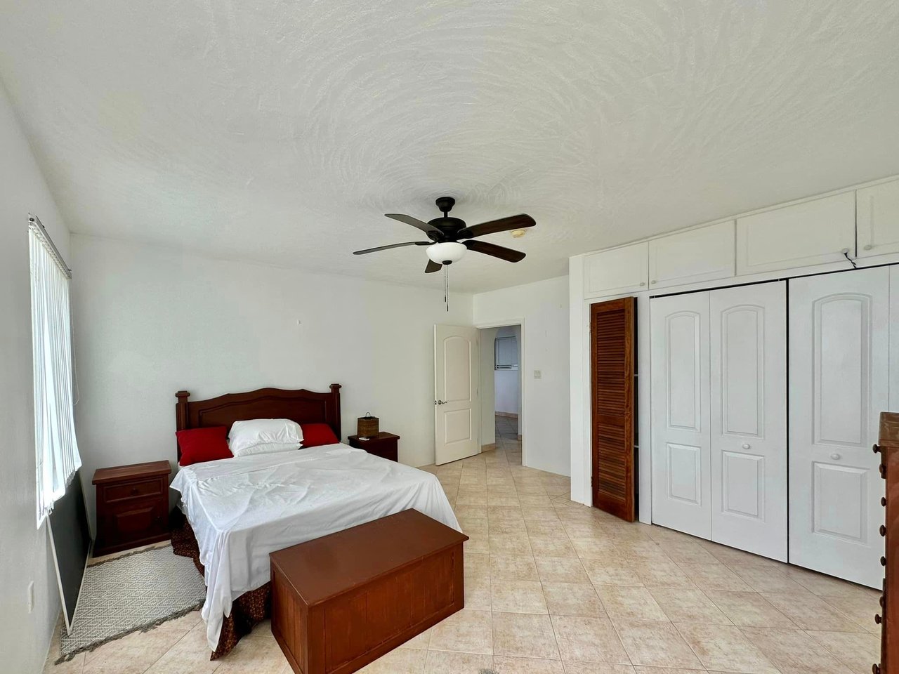 931 George's Northside 2 Bedroom Apartment