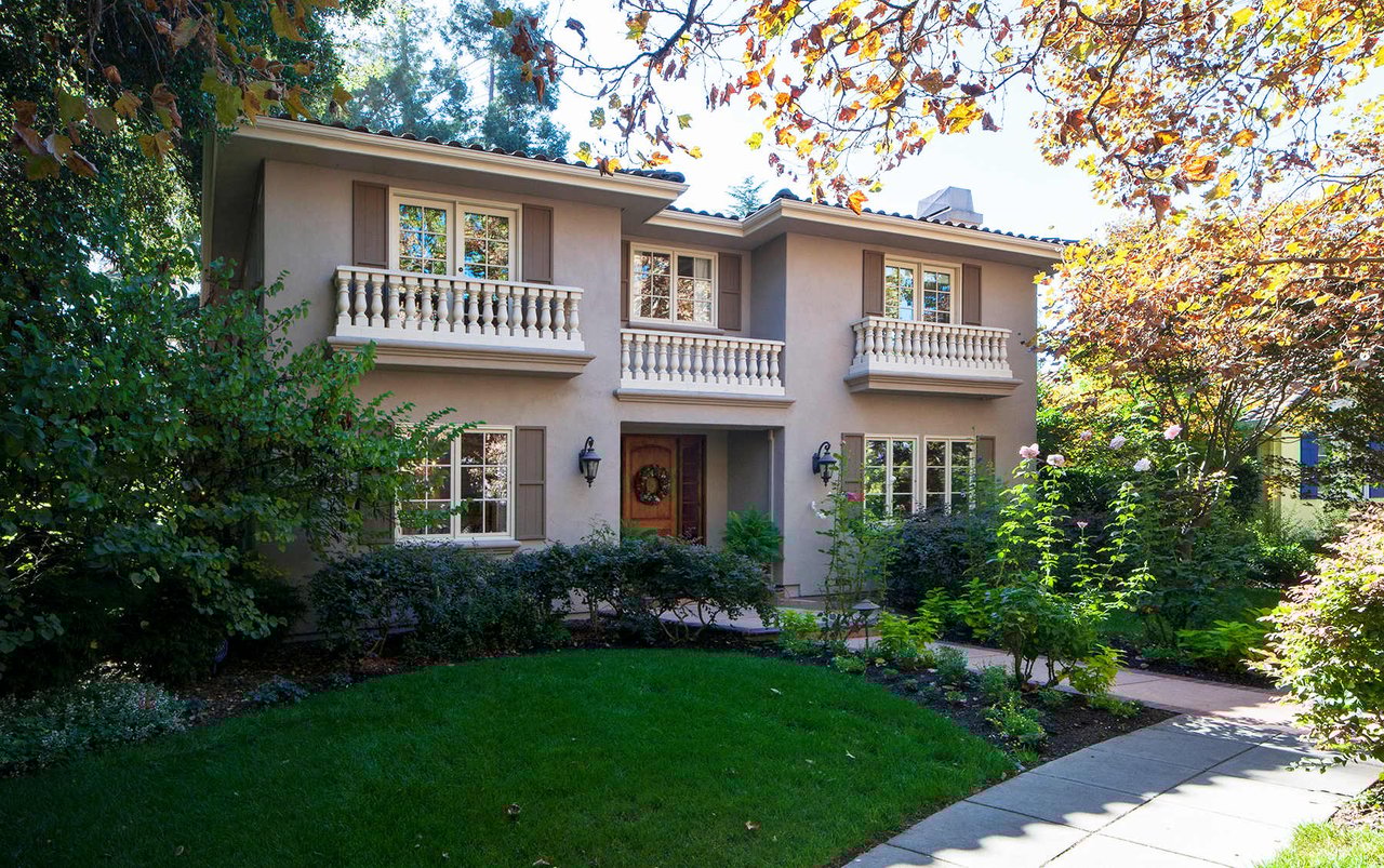 158 Seminary Dr