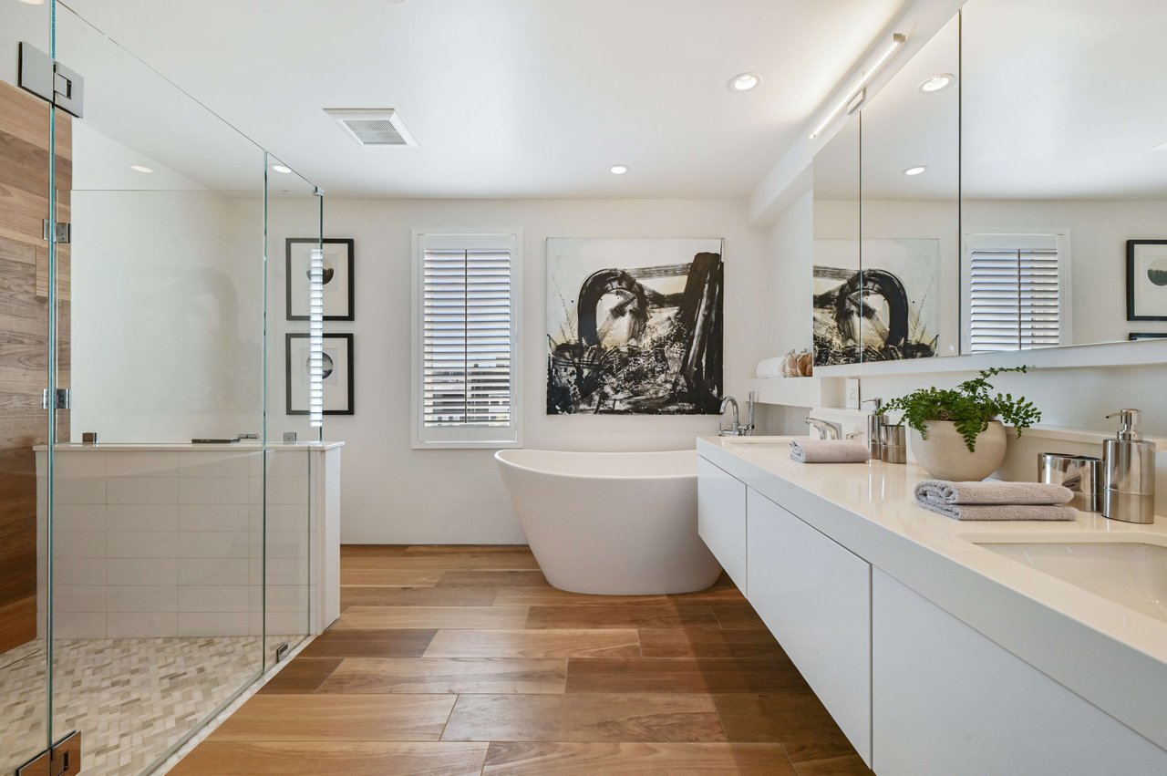 Stylish Duplex Penthouse Steps to Alta Plaza
