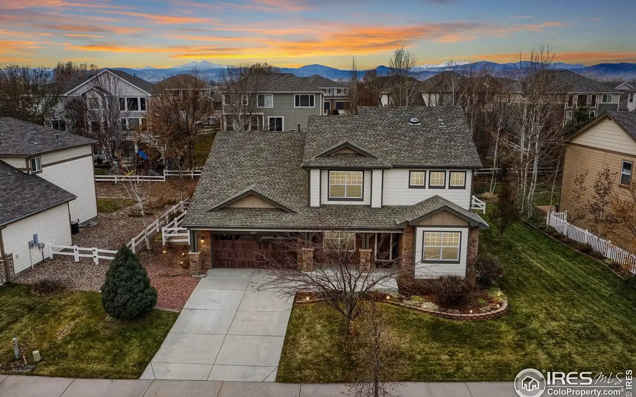 6485 Clearwater Dr