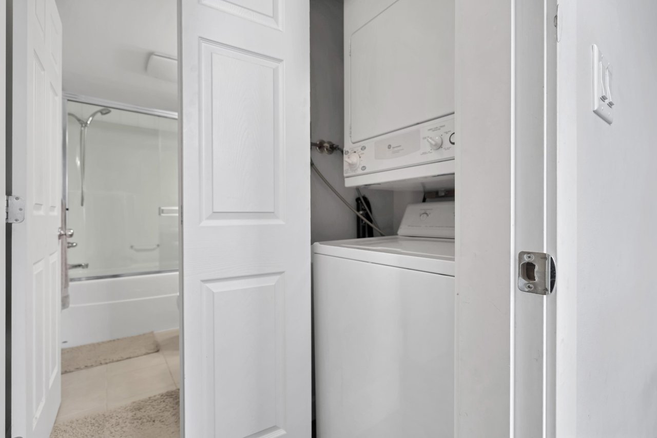 308-13550 Hilton Road, Surrey