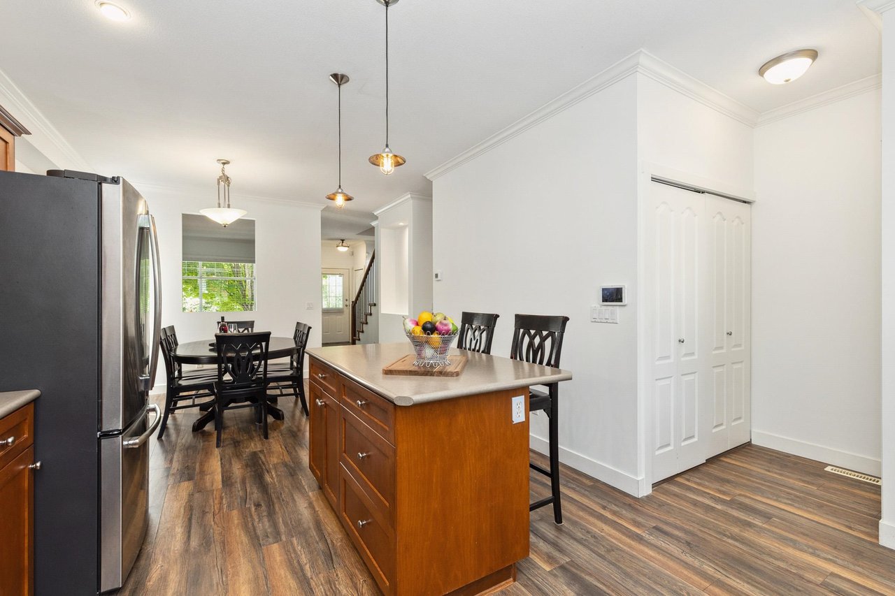 23537 Kanaka Wy