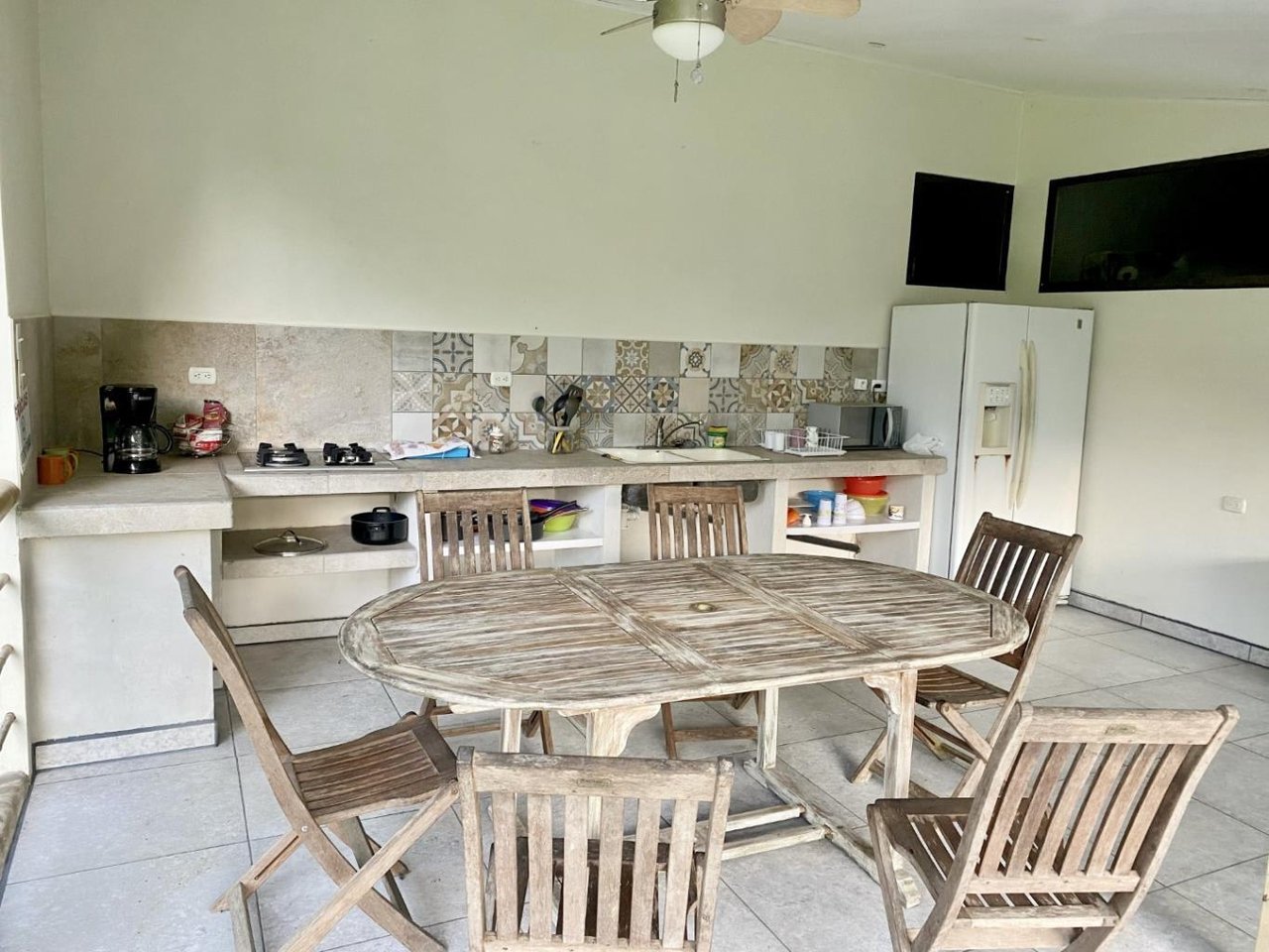 Buena Onda Lodge, a Magnificent Income Producing Property in the Center of Ojochal.