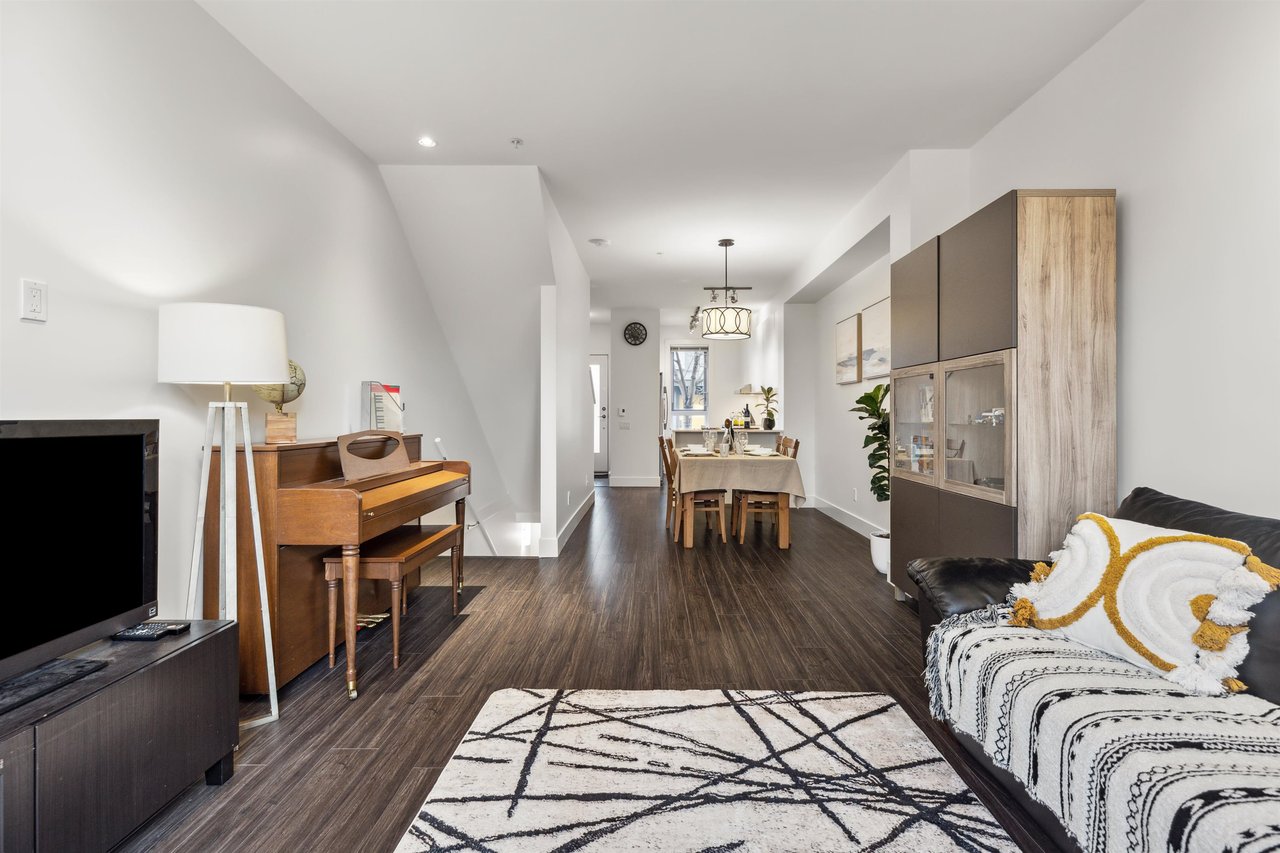 46-6868 Burlington Ave