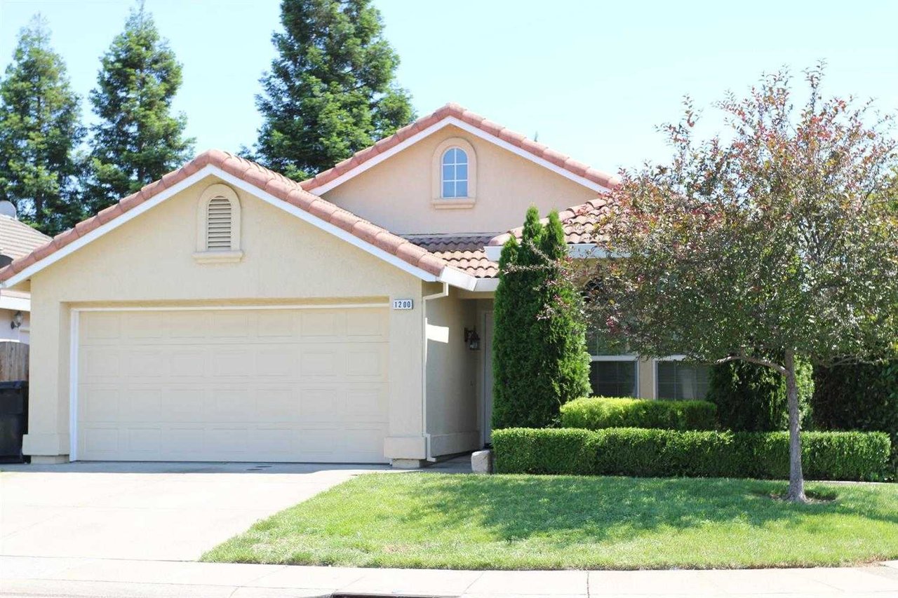 1200 Arbor Drive
