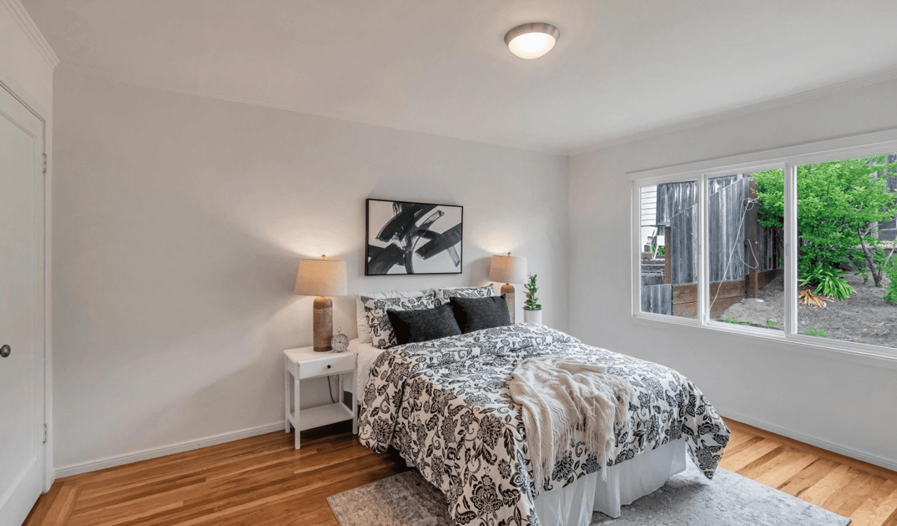 2010 31st Ave, San Francisco, CA 94116-1119