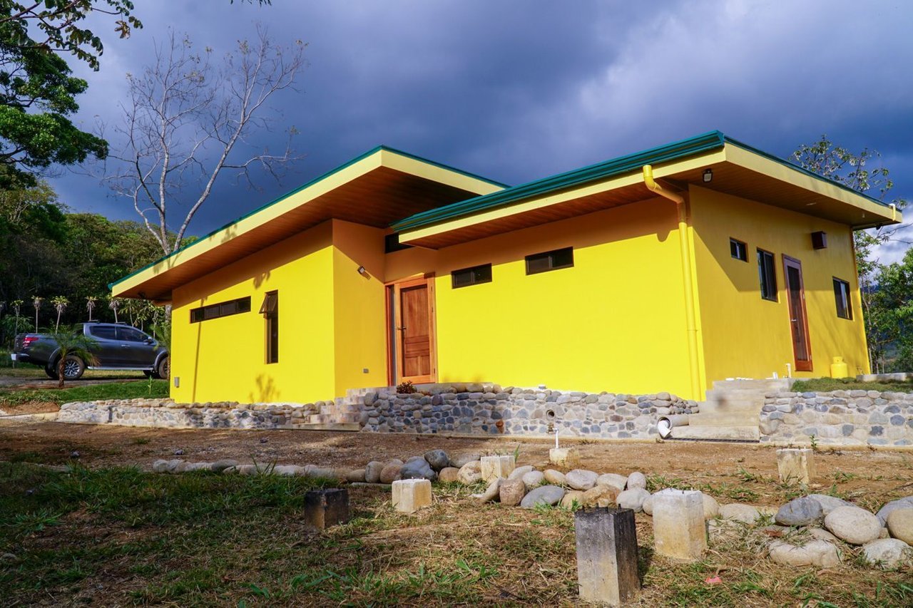 Modern Riverfront Acreage Home, Perez Zeledon, San Jose