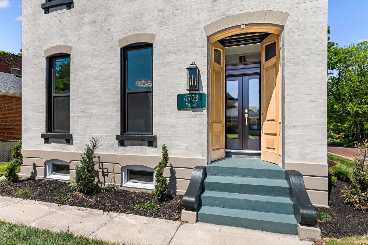 A house in Carondelet hits the market