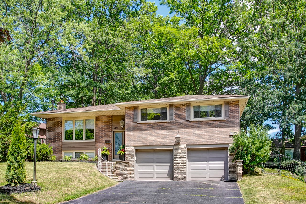 3177 The Credit Woodlands