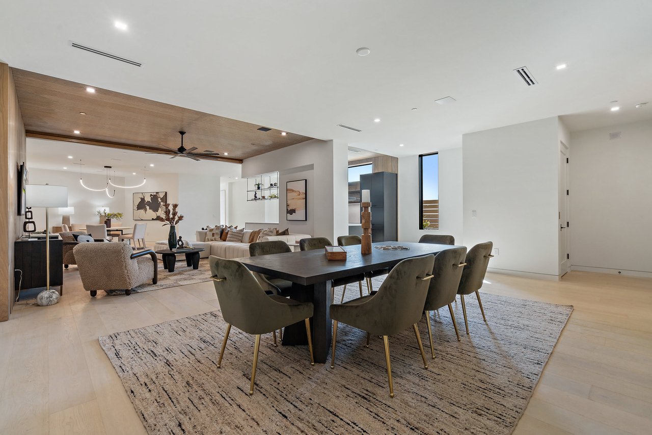 6809 Oasis Pass