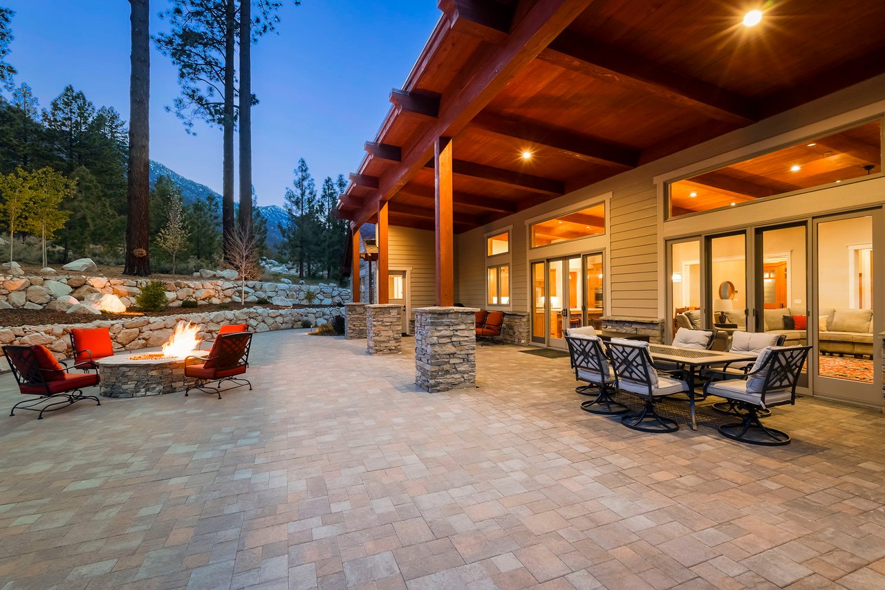 Resort Style Living-Jobs Peak Ranch