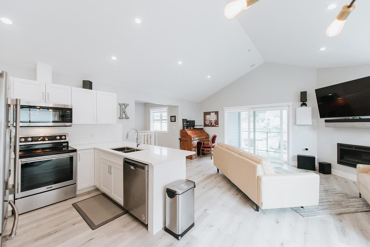 6-950 Woodsworth Rd