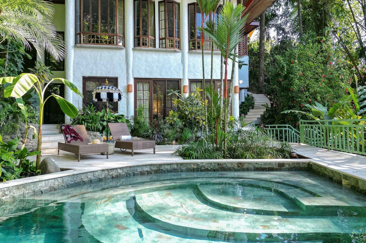 Balinese Tropical Rental Villa, Manuel Antonio, Puntarenas