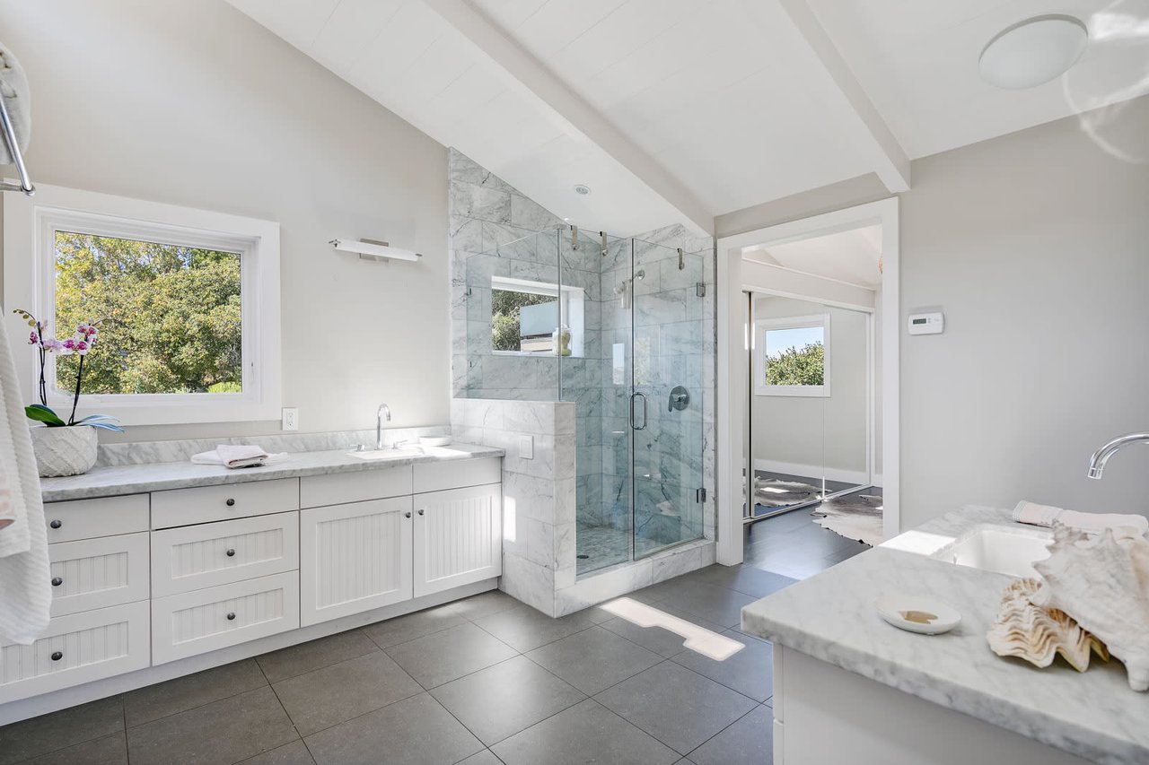 555 Iron Springs Road, Fairfax