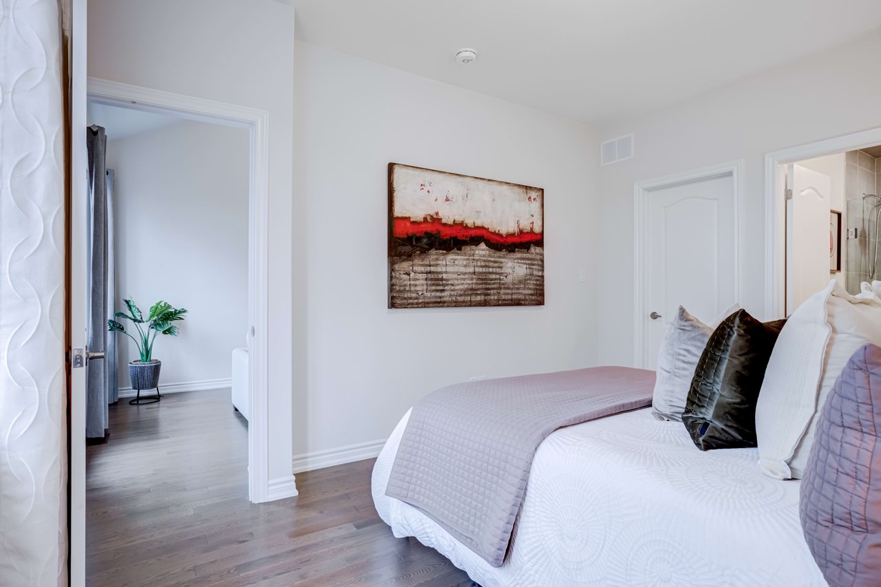 6 Dreamland Lane
