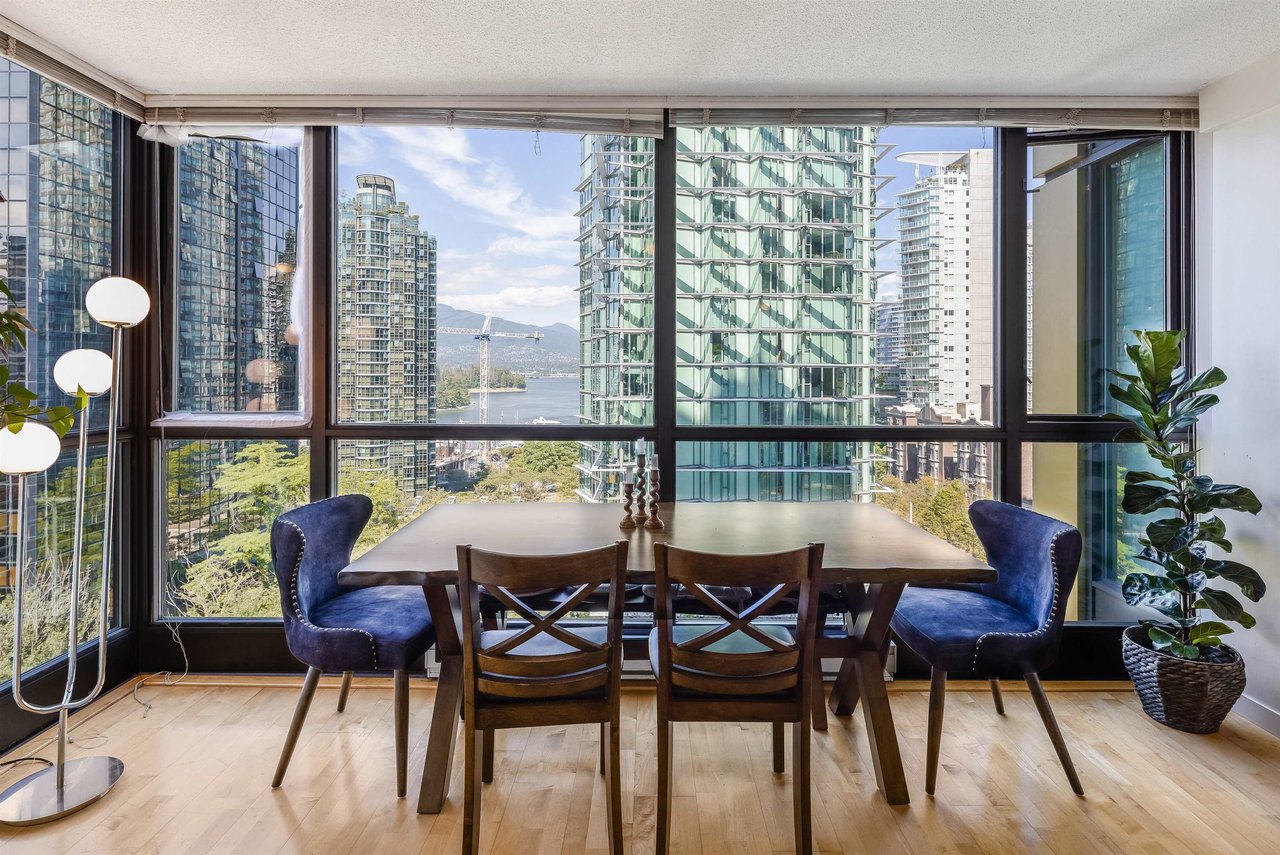 705-1331 Alberni St