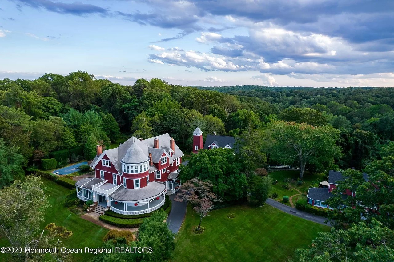 Serpentine Drive, Atlantic Highlands, NJ