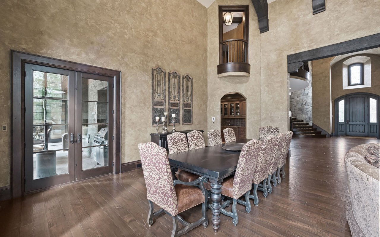 26565 Scenic Drive