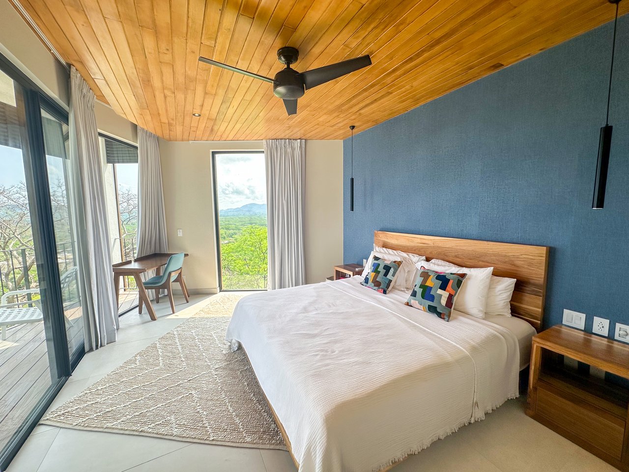 Infinity Pool Ocean View Villa, Tamarindo, Guanacaste