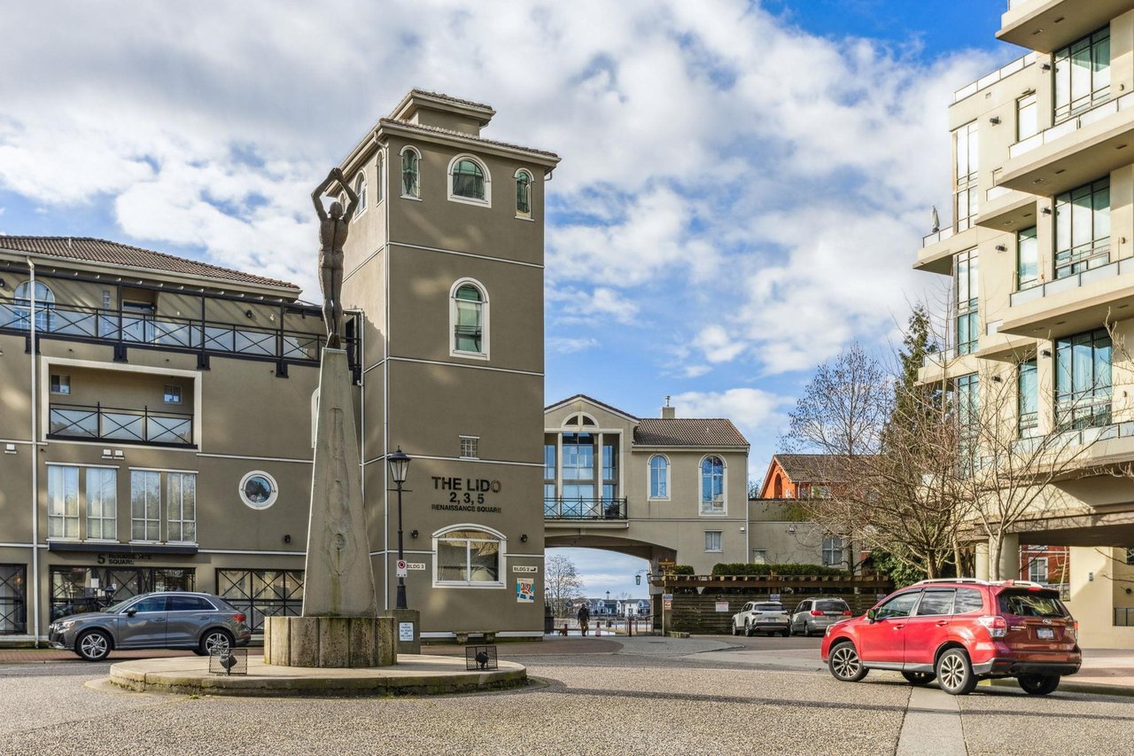 214-2 Renaissance Square