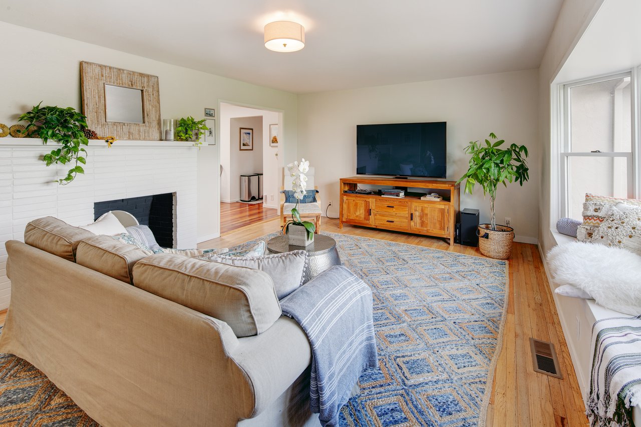 38 Manor View Drive, Fairfax