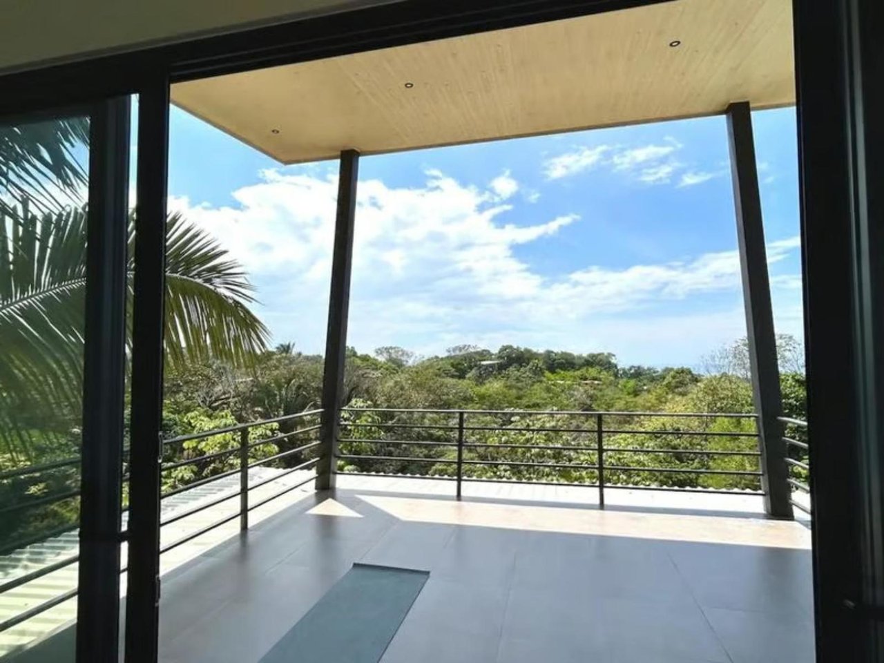 Modern Ocean View Home, Dominical, Puntarenas