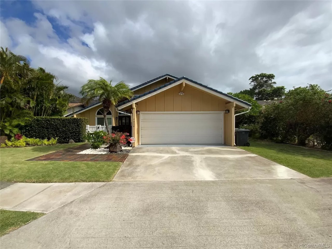 7014 Niumalu Loop