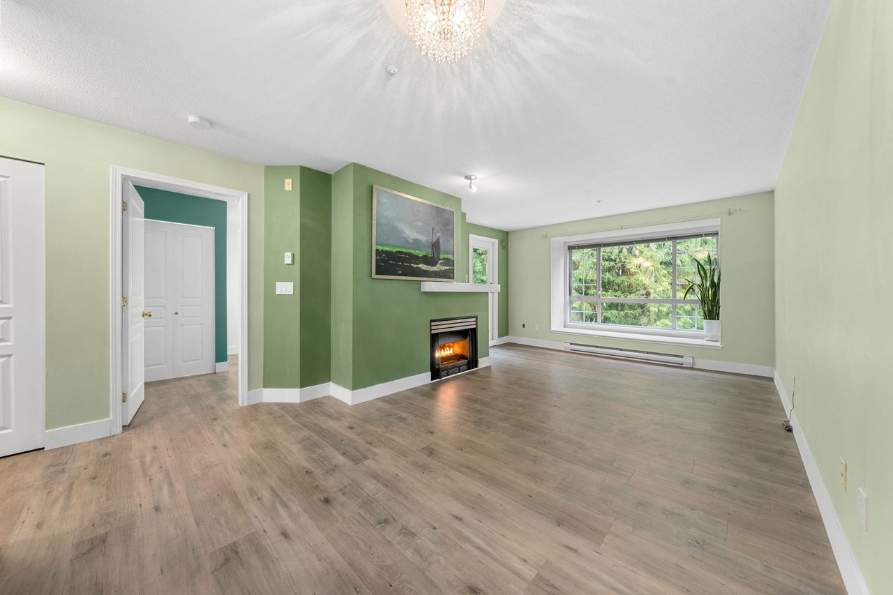 432-1252 Town Centre Blvd