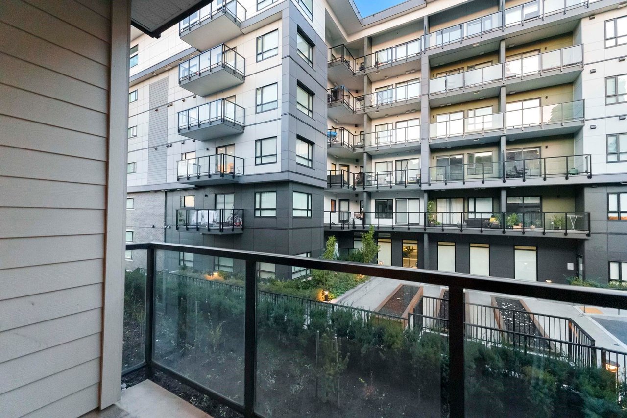 330-13768 108 Ave