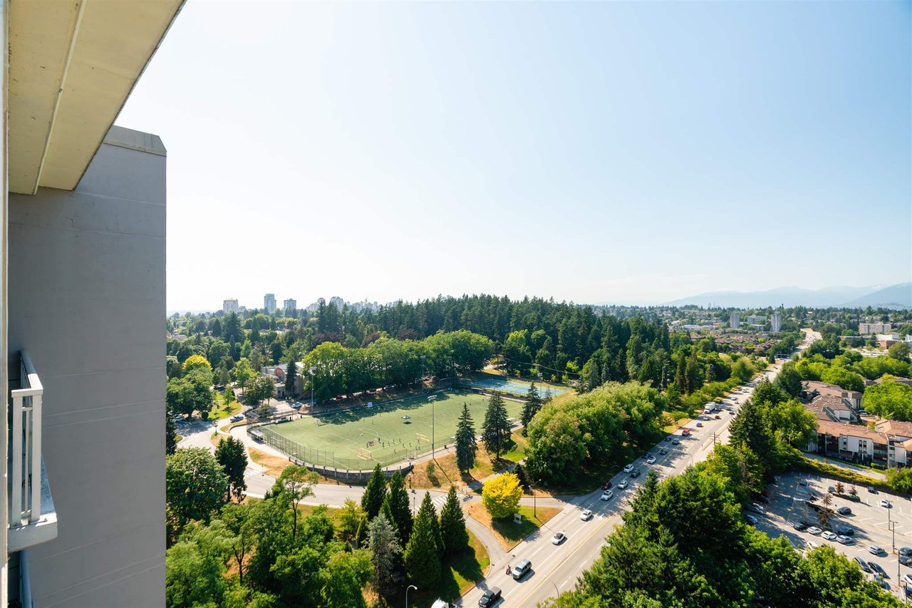 2706-280 Ross Dr