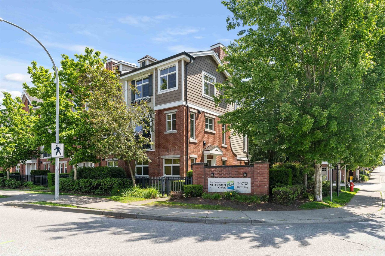 87-20738 84 Ave