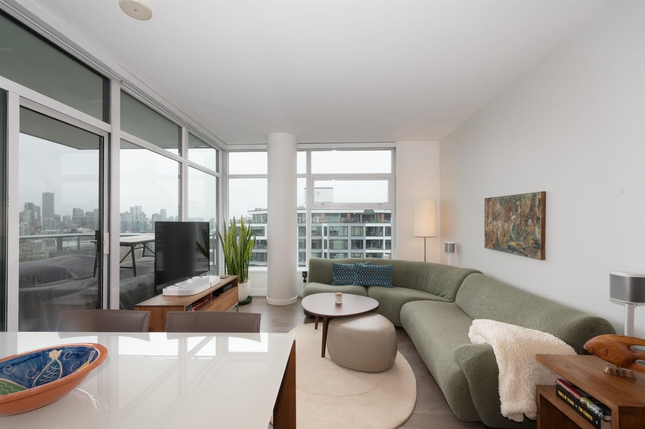 1003-1777 W 7th Ave