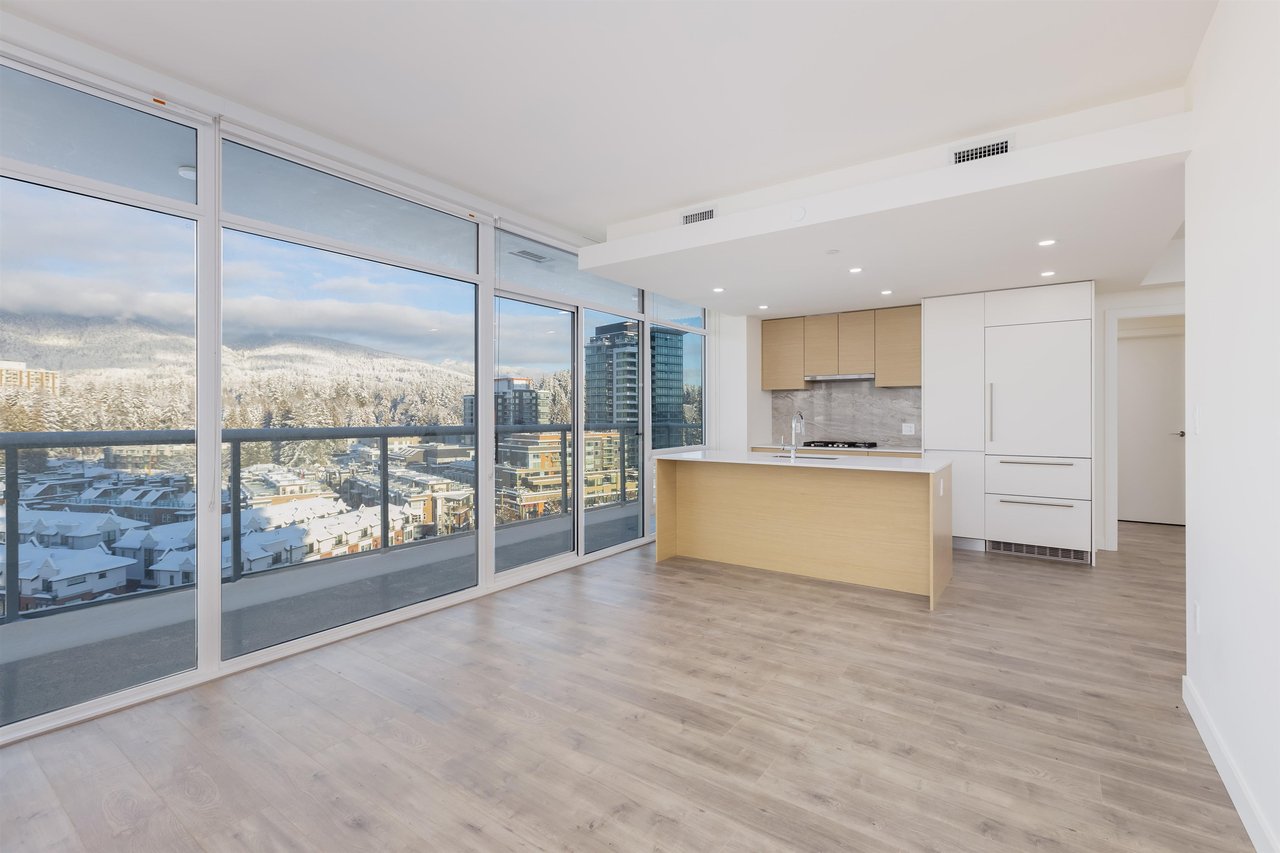 908-200 Klahanie Ct