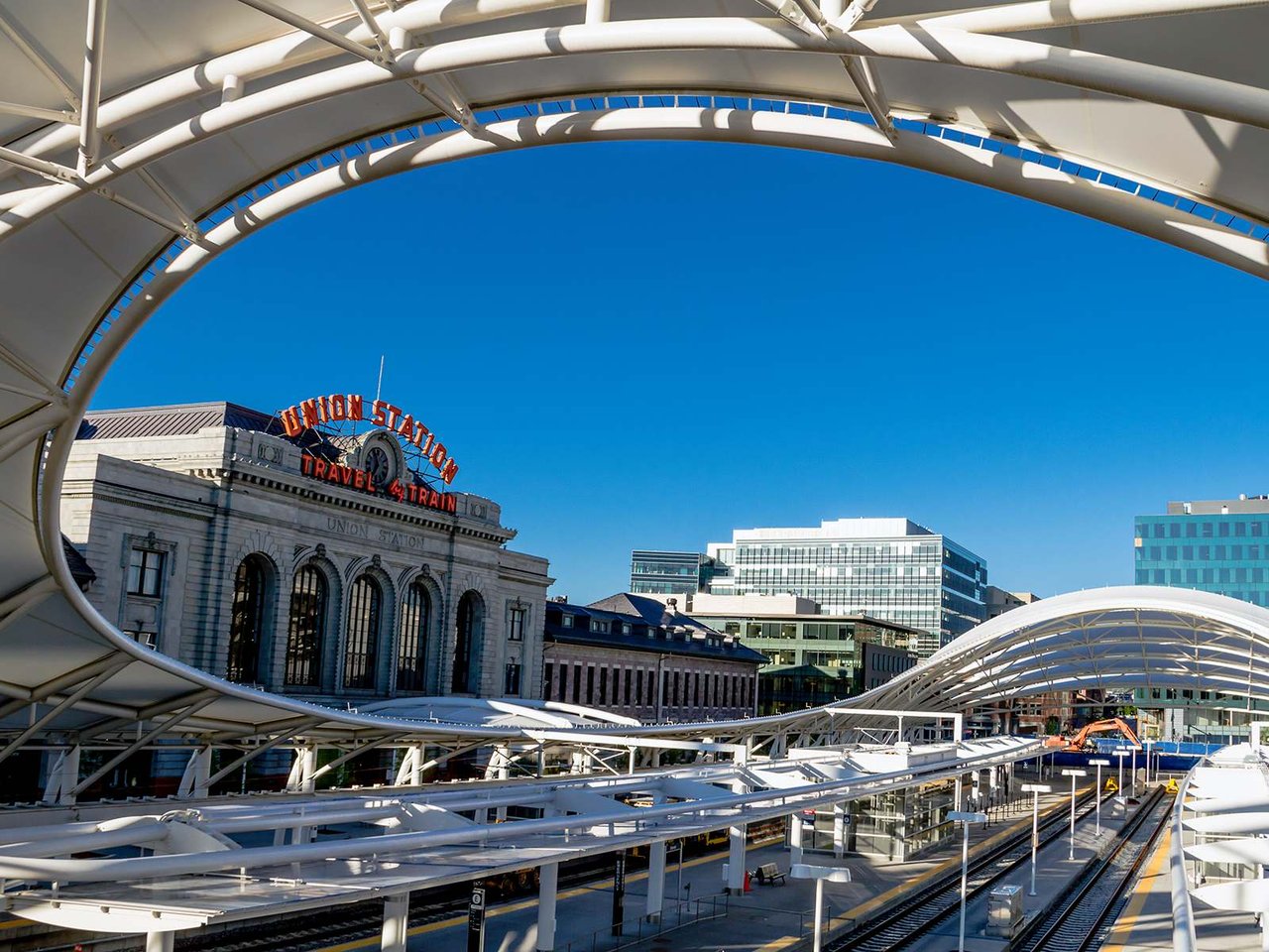 5 Amazing Outdoor Adventures Accessible by Public Transit