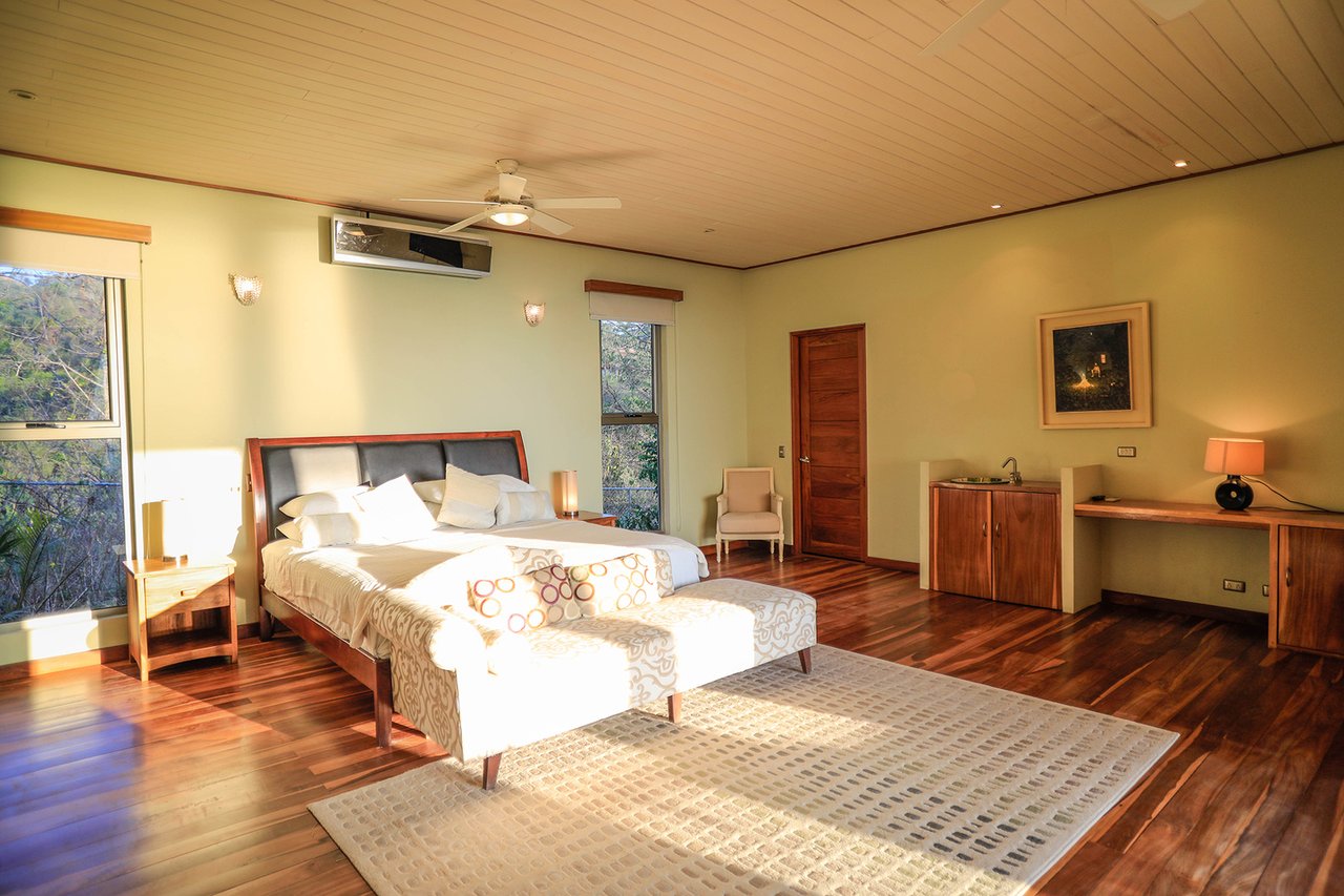 Luxury Ocean View Home, Santa Teresa, Puntarenas