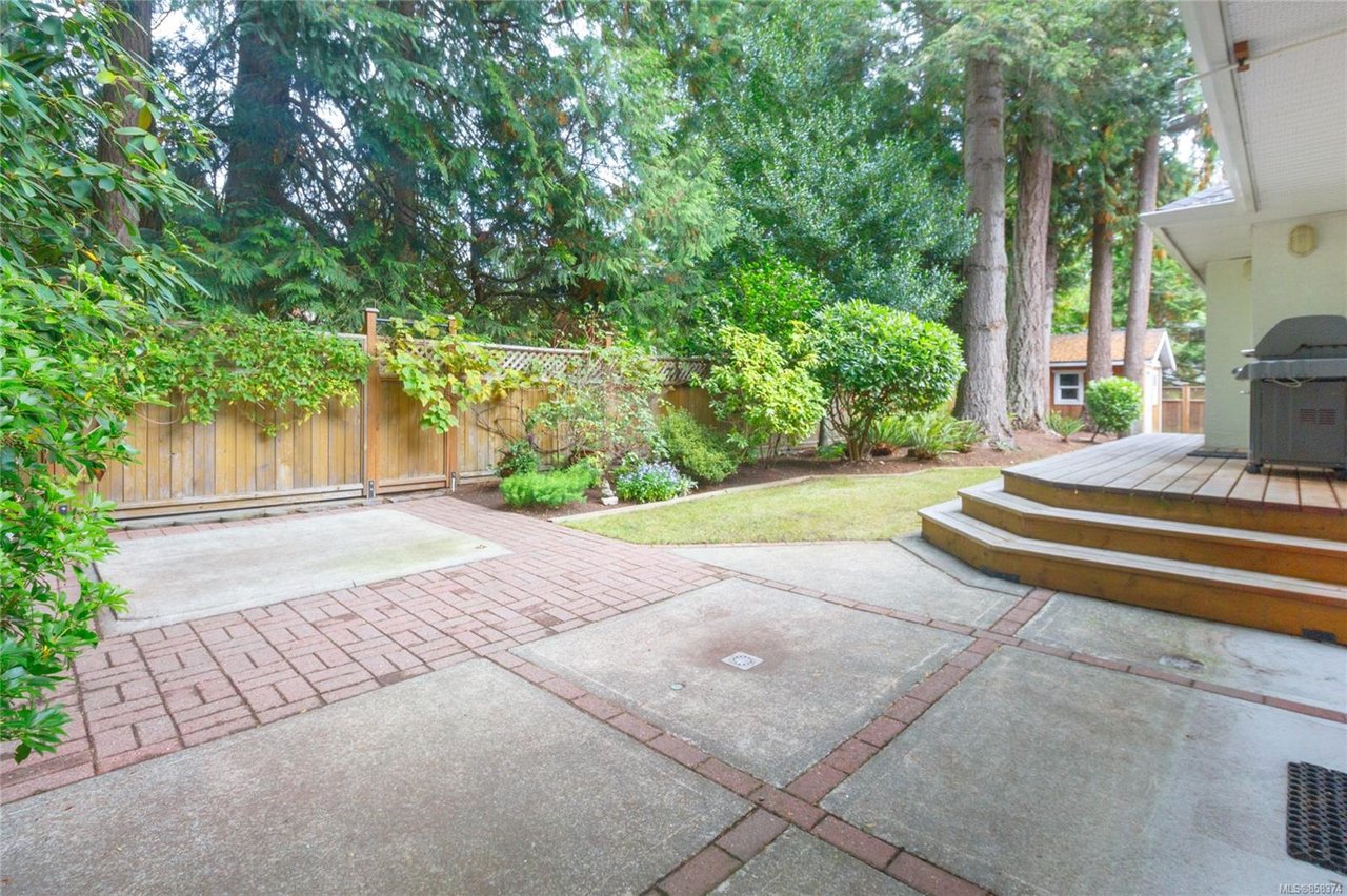 764 Piedmont Dr