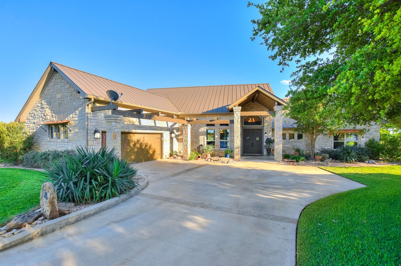 106 Meadow Bend Dr