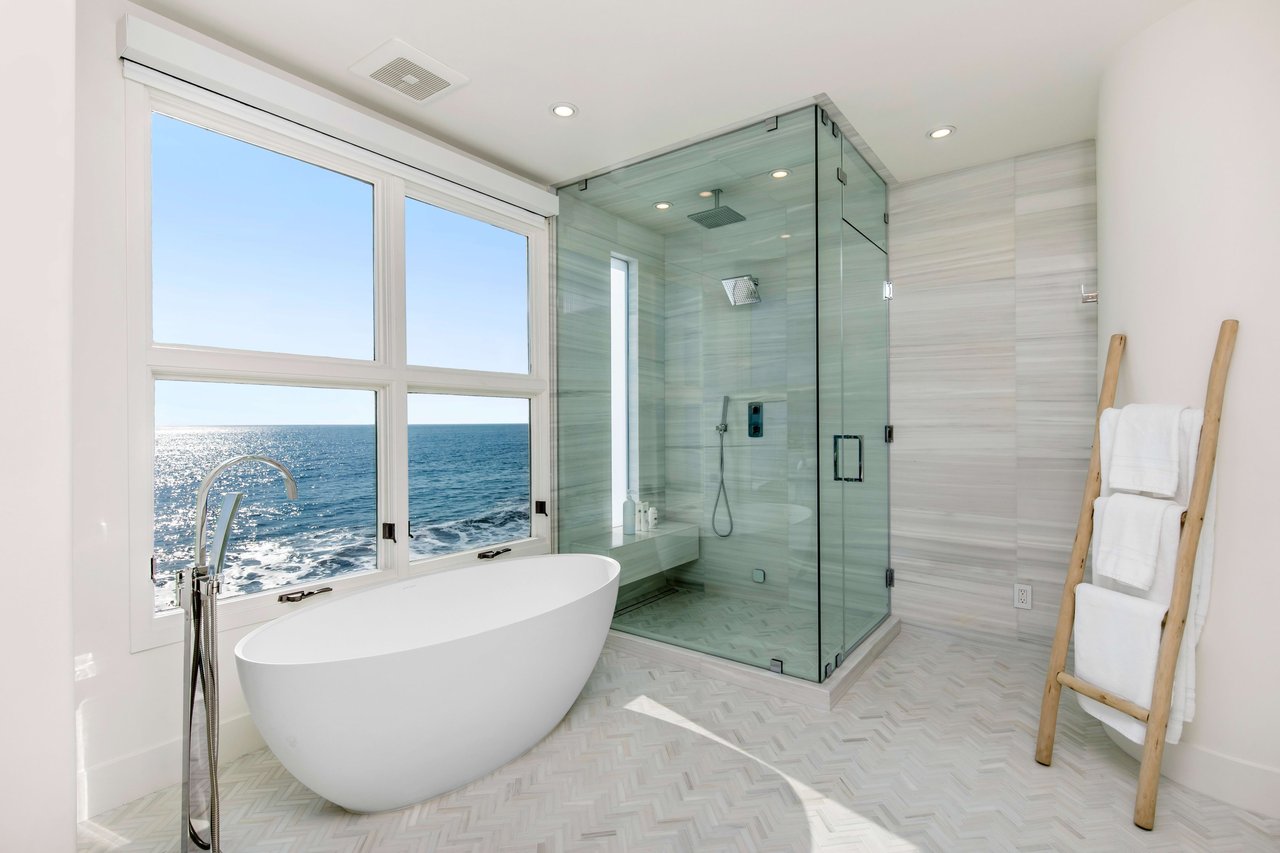 21310 Pacific Coast Highway