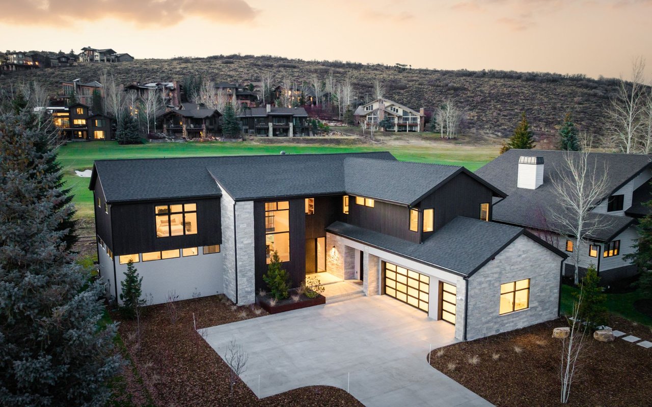 2868 American Saddler Dr