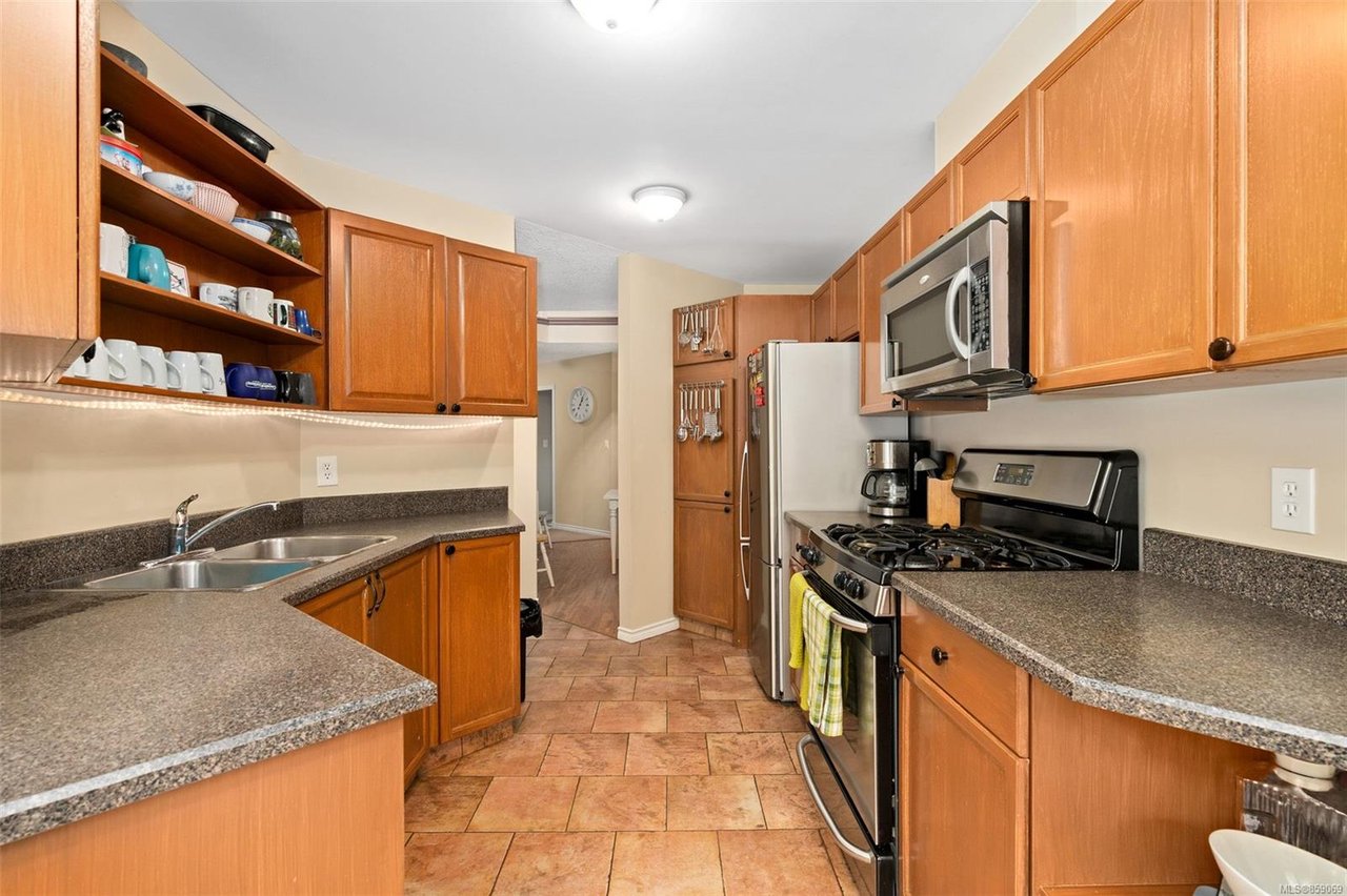 6-500 Marsett Pl
