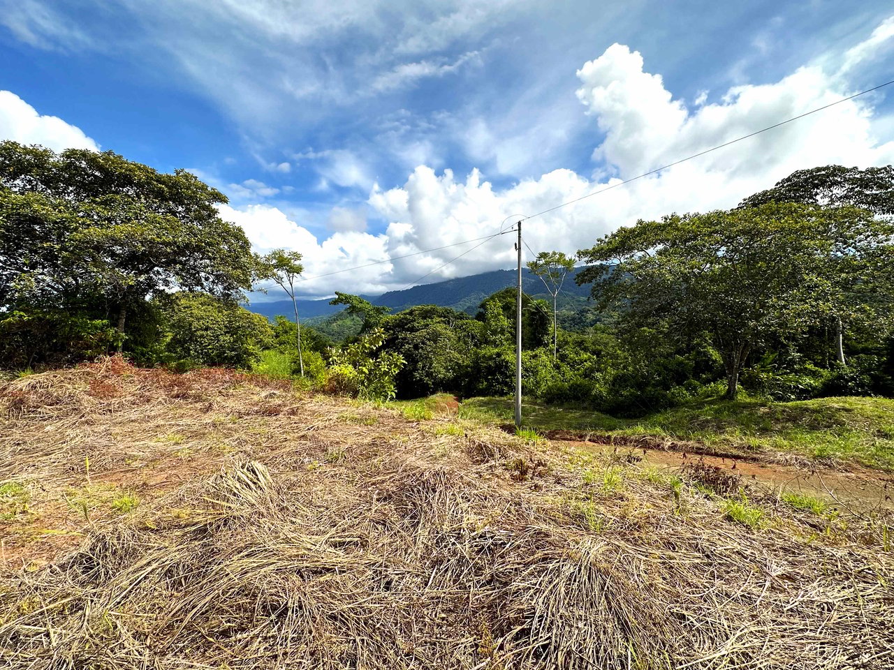 2 Acres Property with 360 Panoramic Views!