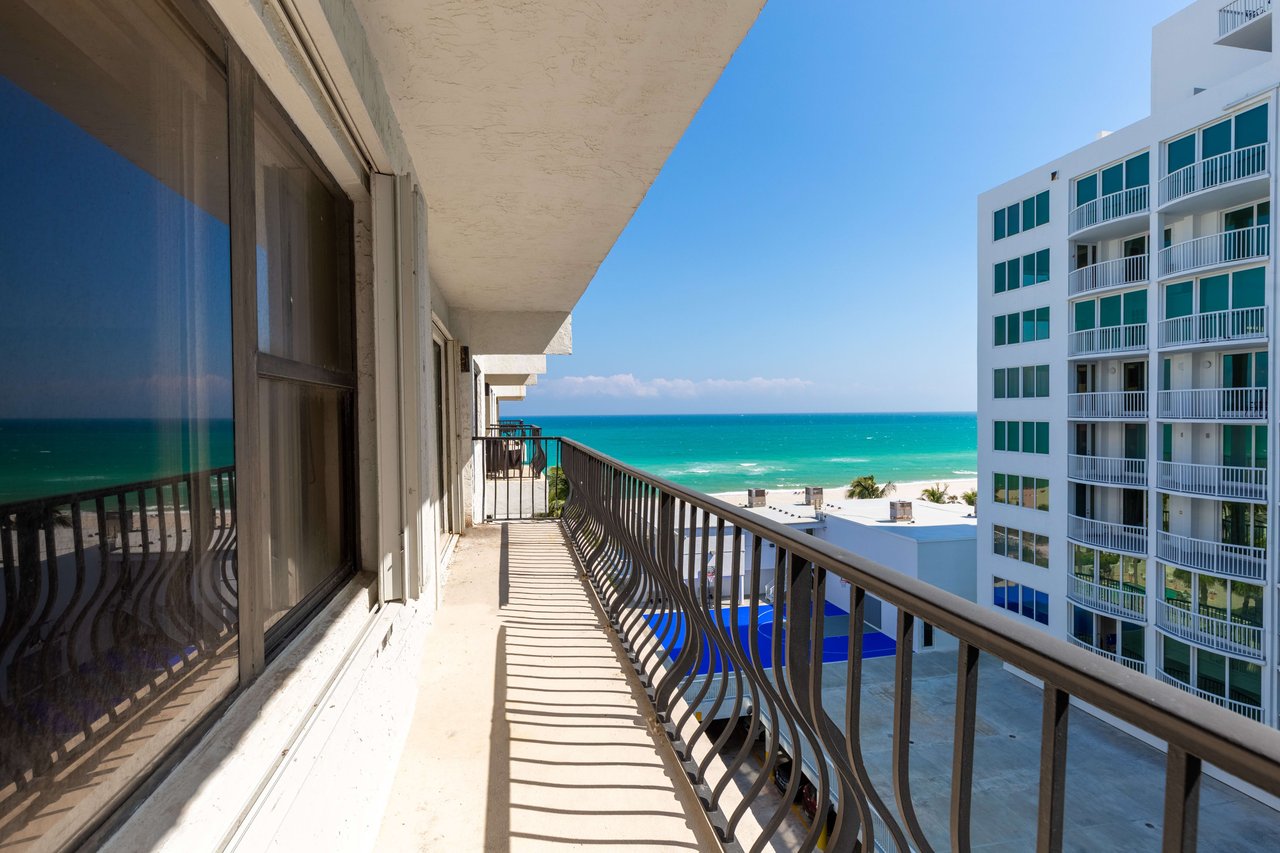 5415 Collins Ave  Unit 704 Miami Beach