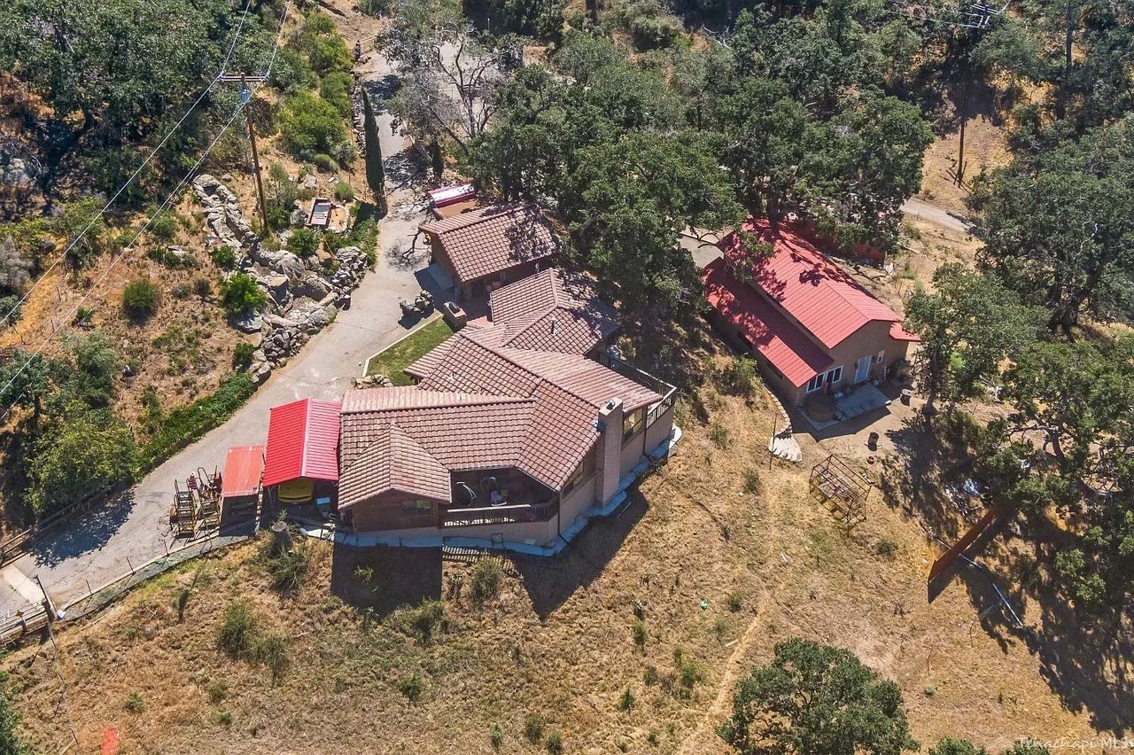 28900 Indian Point Rd