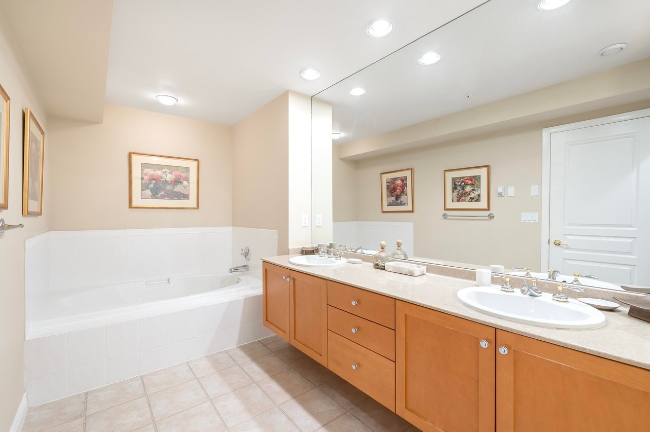 2470 Varley Ln