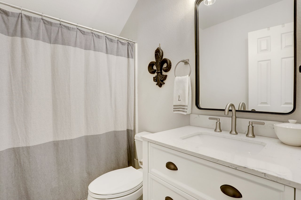 4304 Hoffman Drive | SELLER REPRESENTED