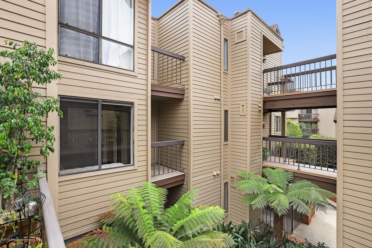 835 S Lucerne Blvd, #212